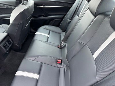 2025 Toyota Camry SE FWD