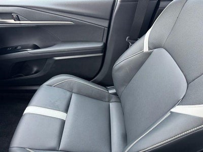 2025 Toyota Camry SE FWD