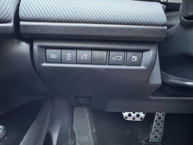 2025 Toyota Camry SE FWD