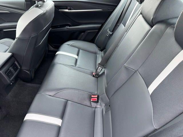 2025 Toyota Camry SE FWD