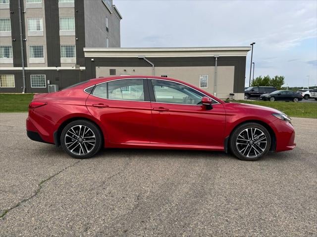2025 Toyota Camry XLE FWD