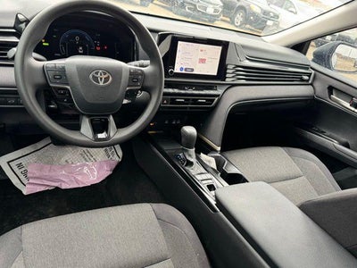 2025 Toyota Camry LE FWD