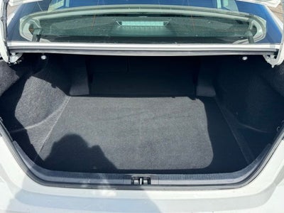 2025 Toyota Camry SE FWD