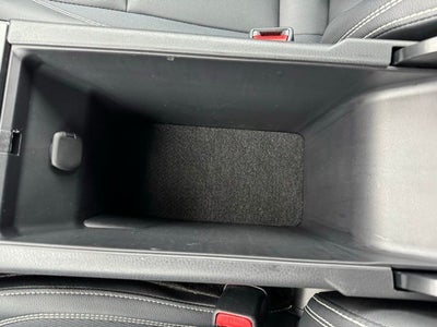 2025 Toyota Camry SE FWD