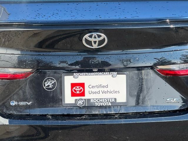 2025 Toyota Camry SE FWD