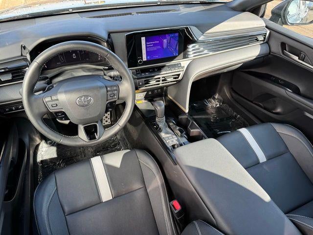 2025 Toyota Camry SE FWD