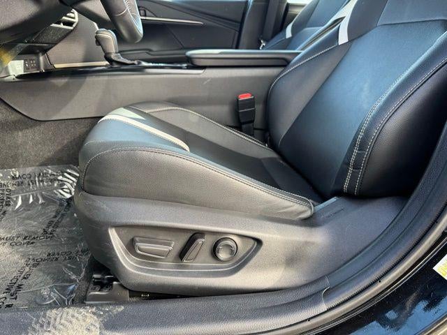 2025 Toyota Camry SE FWD