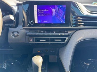 2025 Toyota Camry LE FWD
