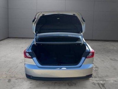 2025 Toyota Camry LE FWD