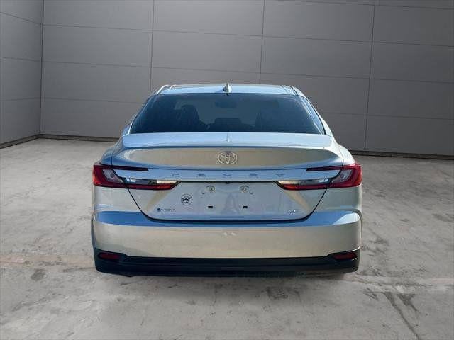 2025 Toyota Camry LE FWD