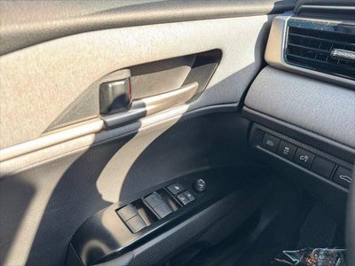 2025 Toyota Camry LE FWD