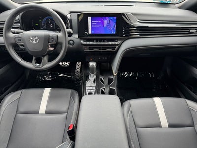2025 Toyota Camry SE FWD