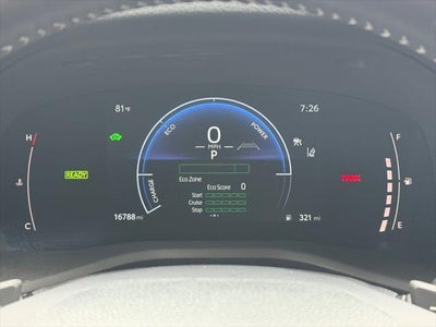 2025 Toyota Camry SE FWD