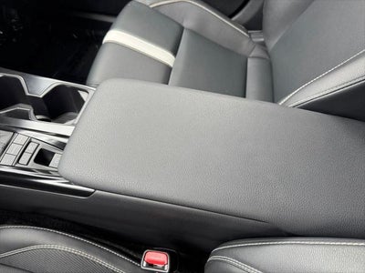 2025 Toyota Camry SE FWD