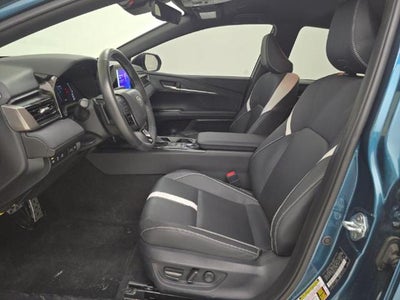 2025 Toyota Camry SE FWD