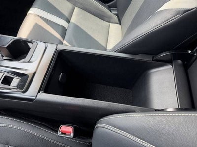 2025 Toyota Camry SE FWD