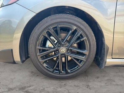 2025 Toyota Camry SE FWD