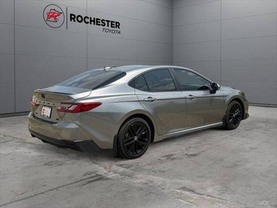 2025 Toyota Camry SE FWD