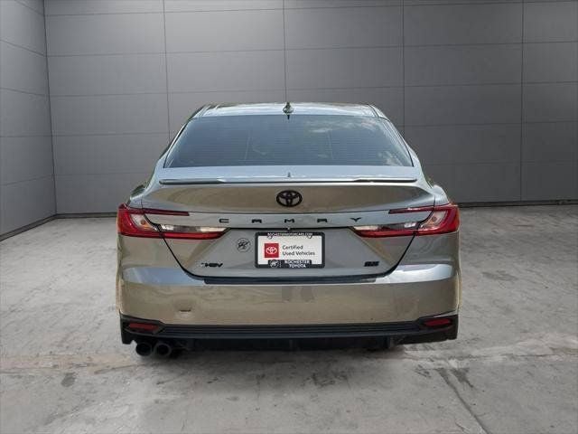 2025 Toyota Camry SE FWD
