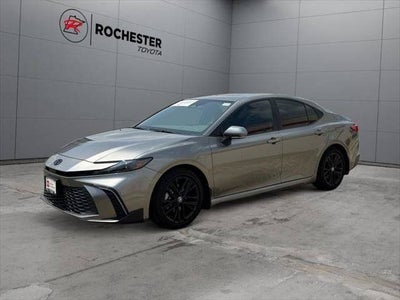 2025 Toyota Camry SE FWD