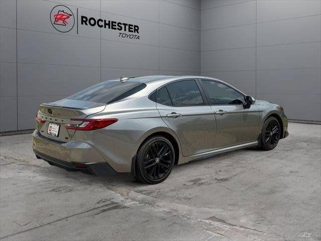 2025 Toyota Camry SE FWD