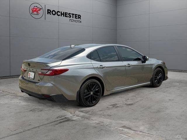 2025 Toyota Camry SE FWD