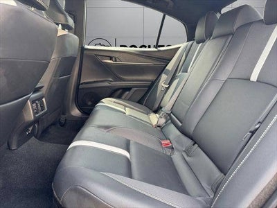 2025 Toyota Camry SE FWD