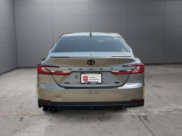 2025 Toyota Camry SE FWD