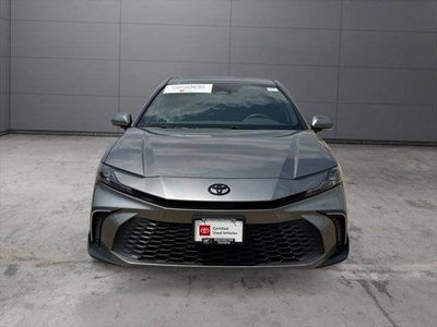 2025 Toyota Camry SE FWD