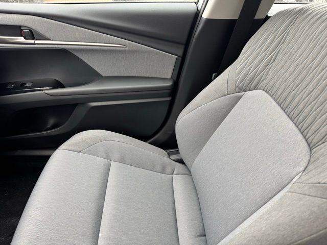 2026 Toyota Camry LE FWD