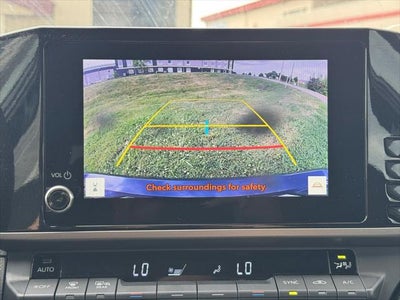 2025 Toyota Camry SE FWD