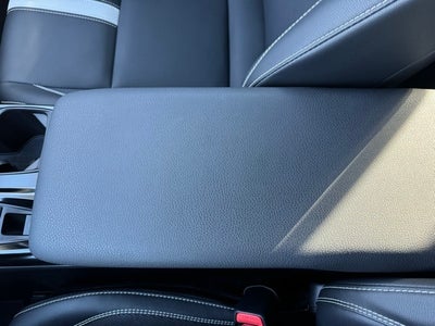 2025 Toyota Camry SE AWD