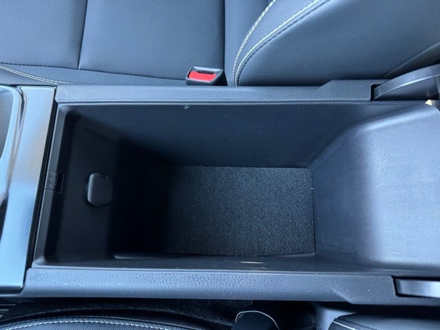 2025 Toyota Camry SE AWD