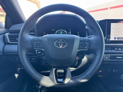 2025 Toyota Camry SE AWD