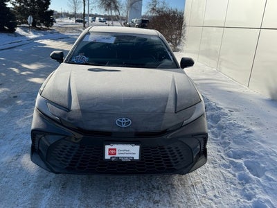 2025 Toyota Camry SE AWD