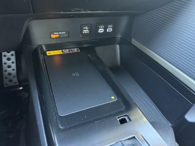 2025 Toyota Camry SE AWD