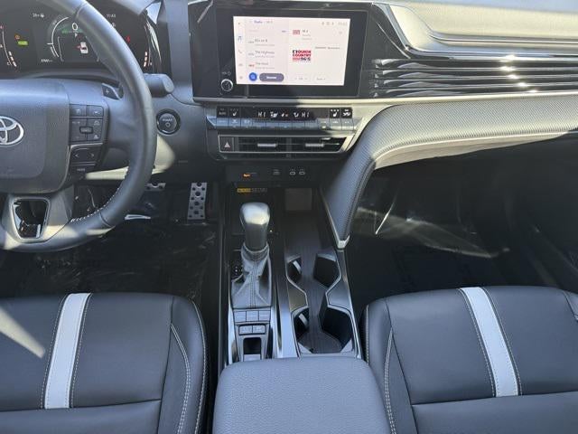 2025 Toyota Camry SE AWD