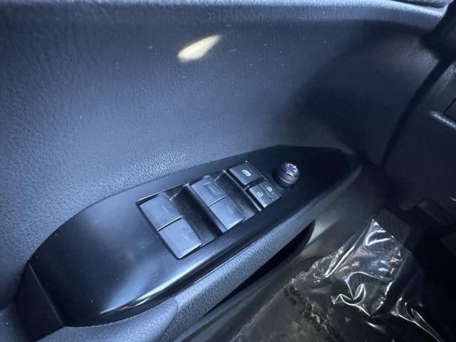 2025 Toyota Camry SE AWD