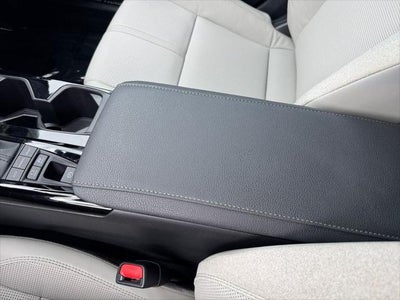 2025 Toyota Camry XLE AWD