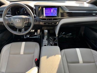 2025 Toyota Camry SE AWD