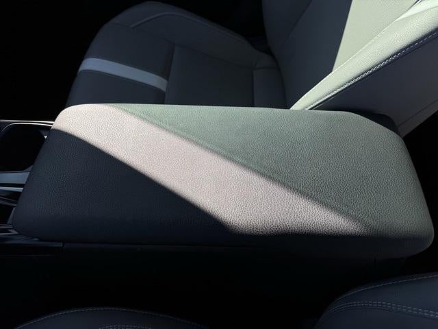 2025 Toyota Camry SE AWD