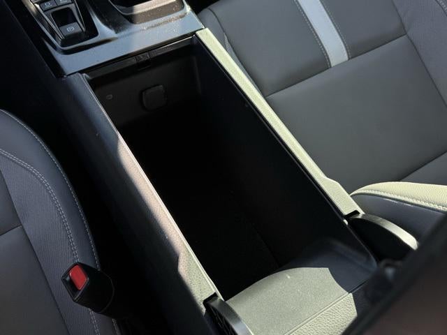 2025 Toyota Camry SE AWD