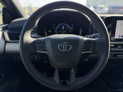 2025 Toyota Camry SE AWD