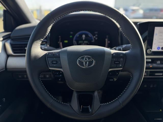2025 Toyota Camry SE AWD