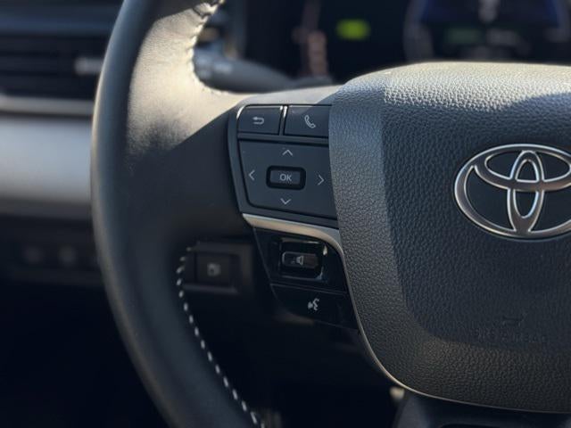 2025 Toyota Camry SE AWD