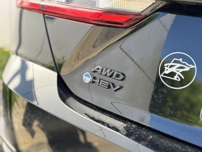 2025 Toyota Camry SE AWD