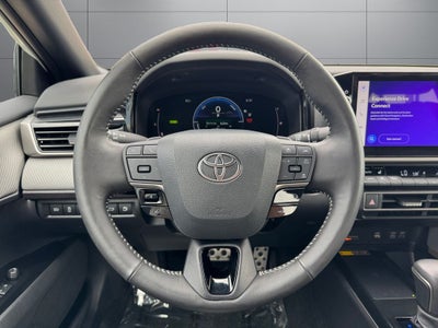 2025 Toyota Camry SE AWD