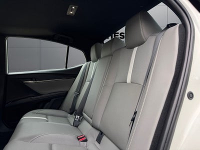 2025 Toyota Camry SE AWD