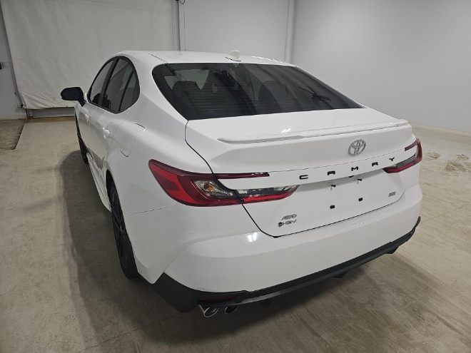 2025 Toyota Camry SE AWD