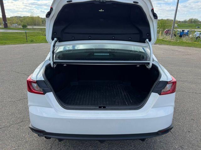 2025 Toyota Camry SE AWD